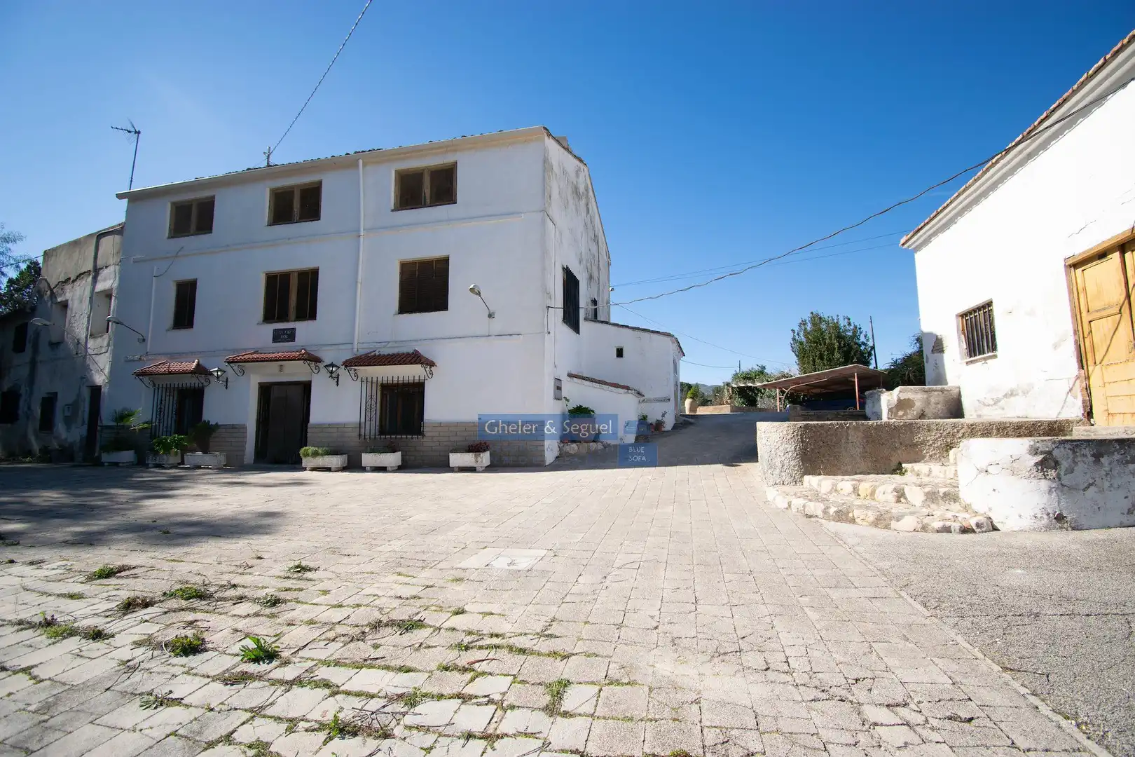 Außenansicht von Country house zum Verkauf in Ontinyent mit Terrasse