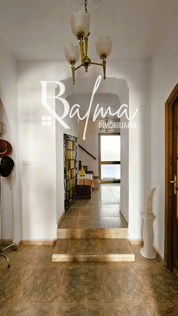Detached homes for sale in Vélez-Málaga  with Terrace, Storage room and Furnished