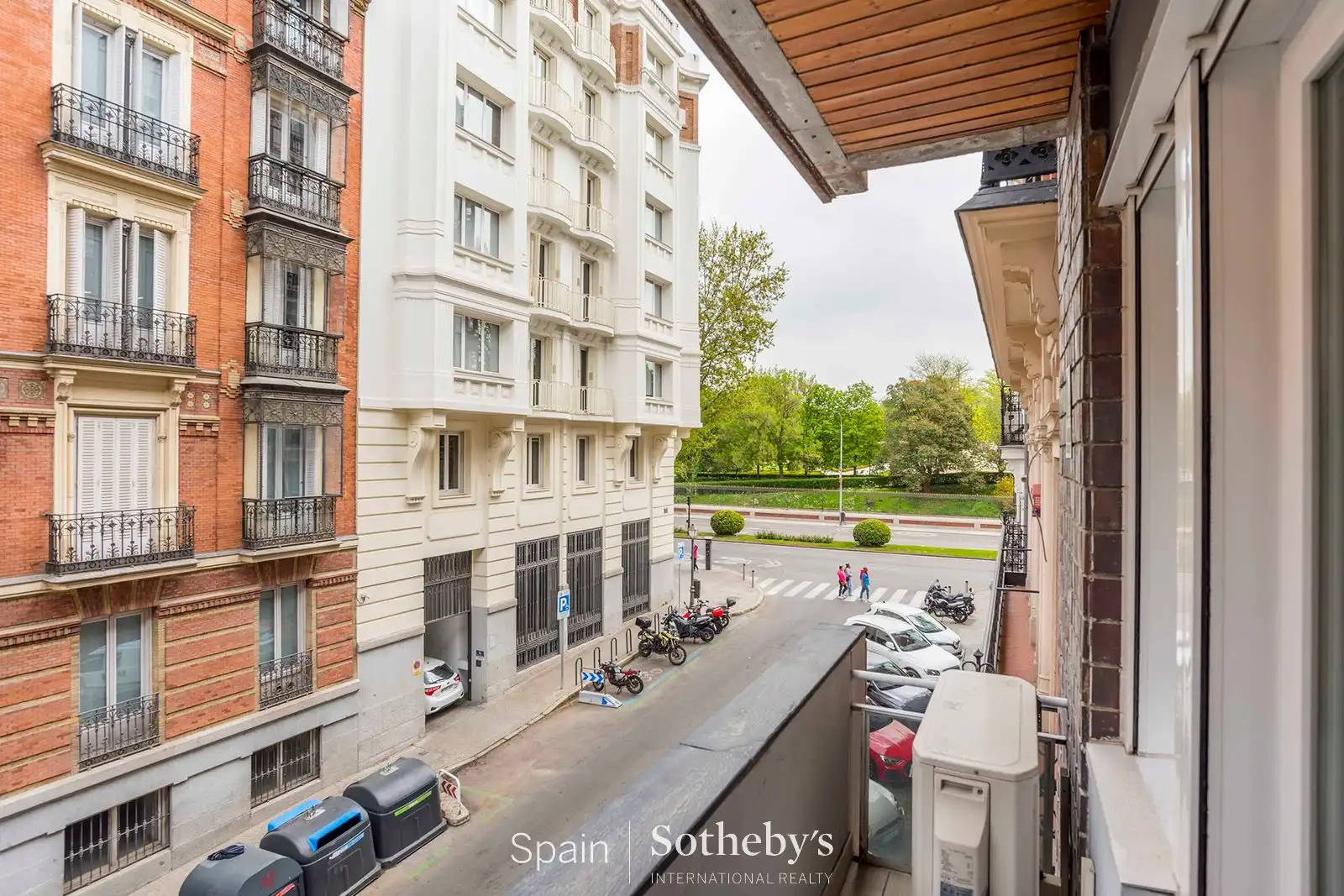 Terrasse von Wohnungen zum Verkauf in Madrid mit Klimaanlage, Heizung und Terrasse