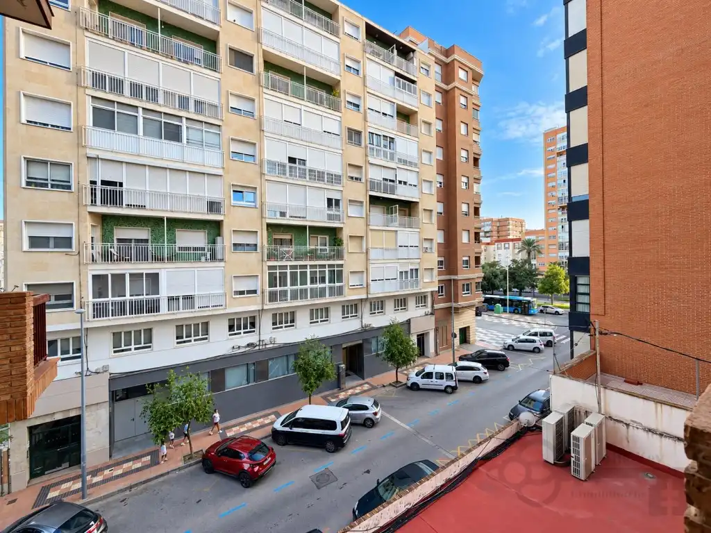 Vista exterior de Pis en venda en Cartagena ciudad