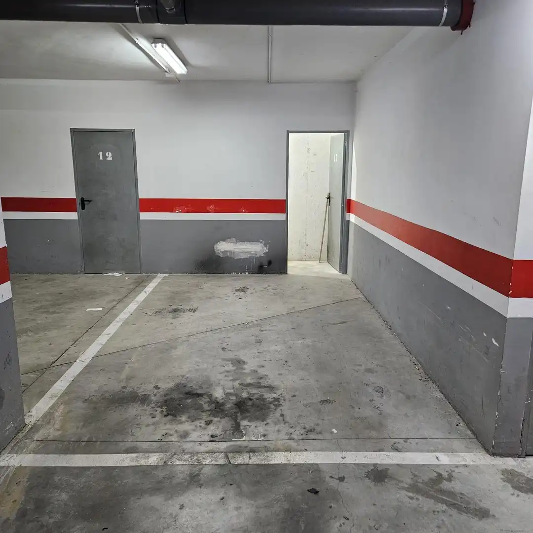 Parking de Piso en venta en Cassà de la Selva con Aire acondicionado, Calefacción y Terraza