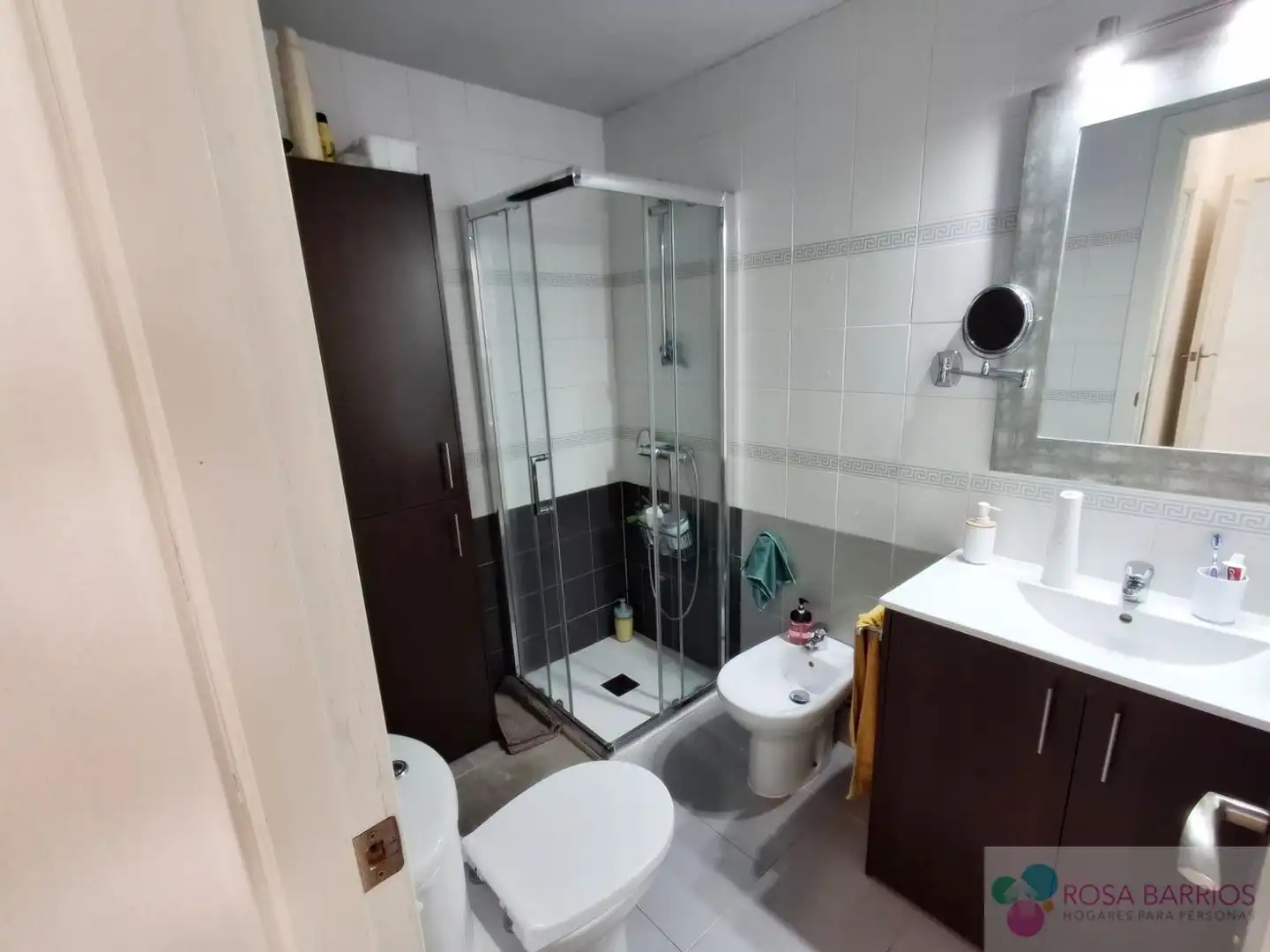 Bathroom of Flat for sale in Marbella  with Furnished and Community pool