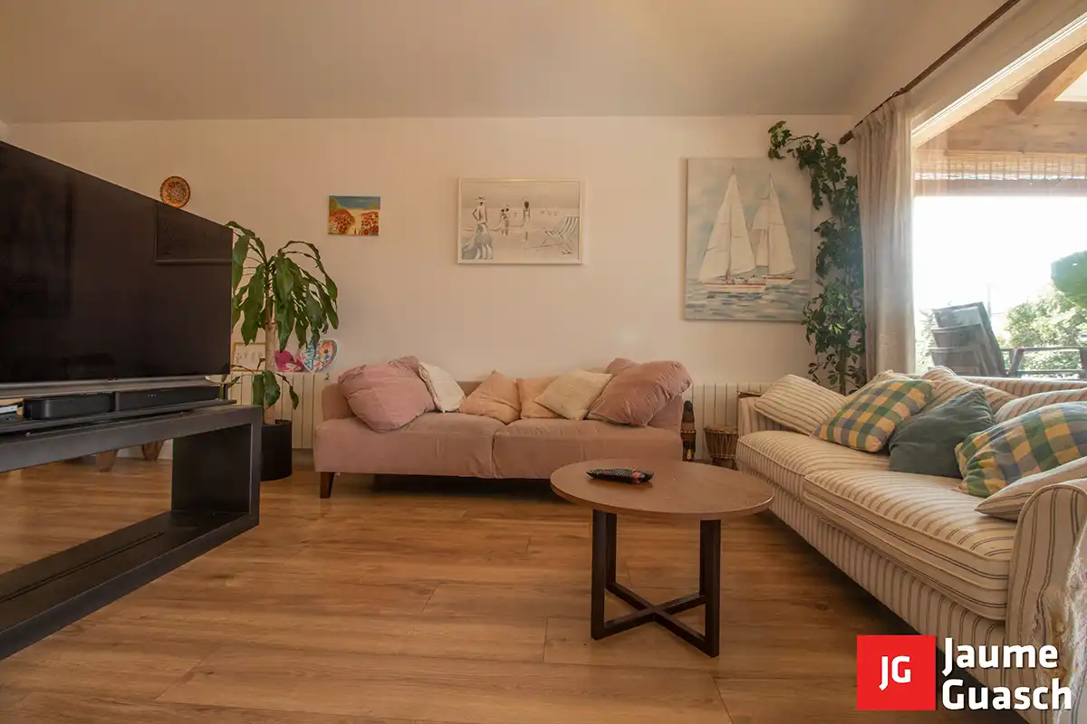 Sala de estar de Casa o chalet en venta en El Vendrell con Aire acondicionado, Calefacción y Jardín privado