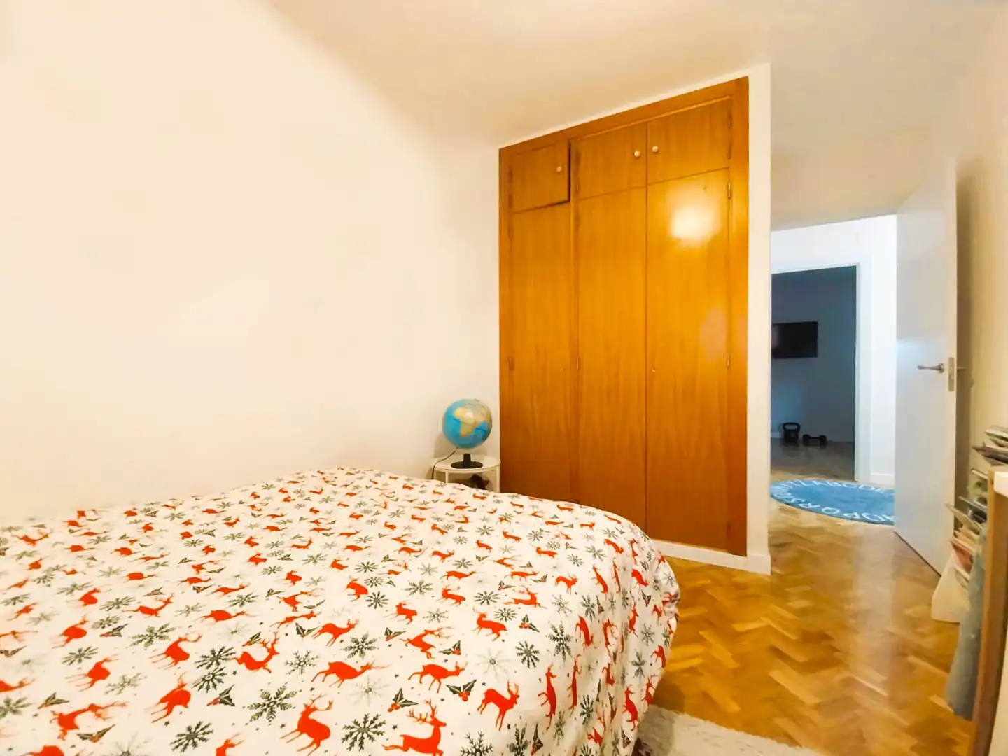 Dormitori de Casa o xalet de lloguer en Madrid amb Aire condicionat, Calefacció i Jardí privat