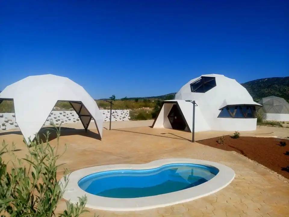 Villa avec piscine à vendre à El Pinós / Pinoso