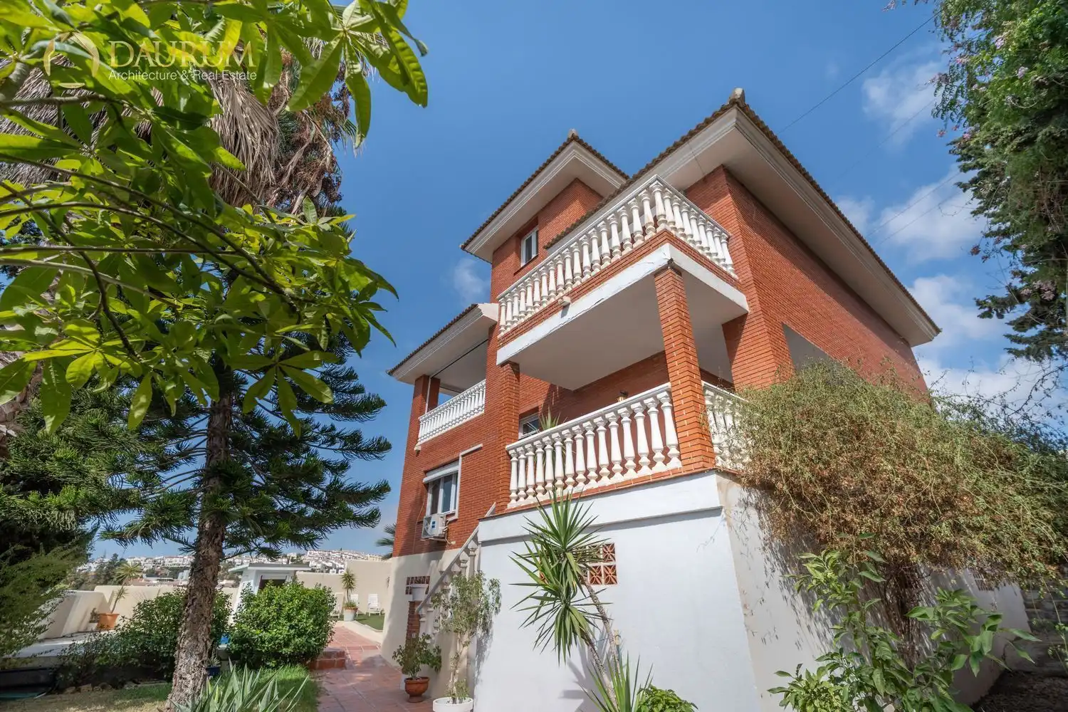 Vista exterior de Casa o chalet en venta en Rincón de la Victoria con Aire acondicionado, Calefacción y Terraza