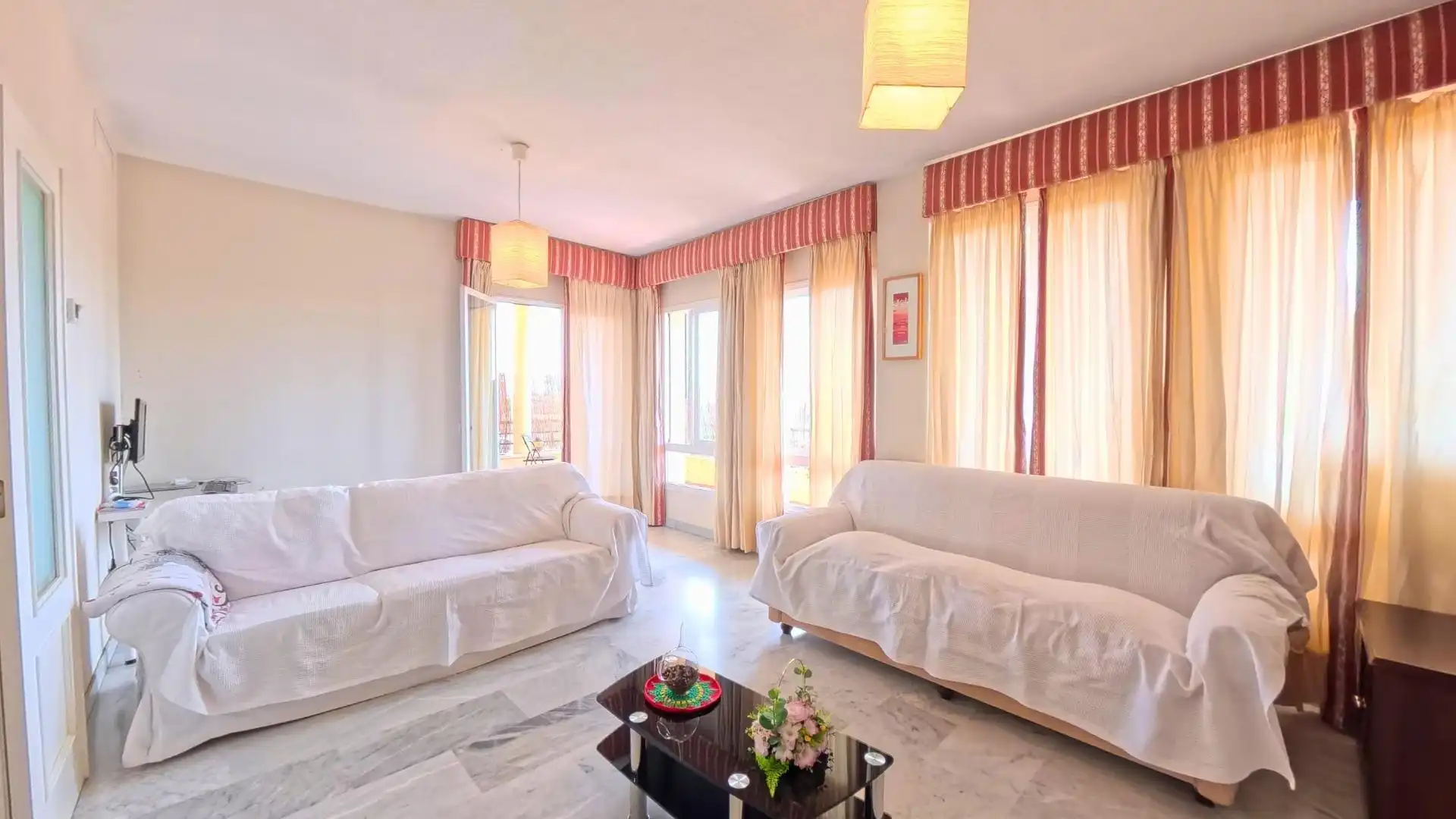 Apartments for rent in Calle SANTA MARIA (LA), Ciudad Expo