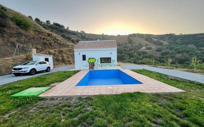 Exterior view of Country house for sale in Marbella  with Terrace, Swimming Pool and Furnished