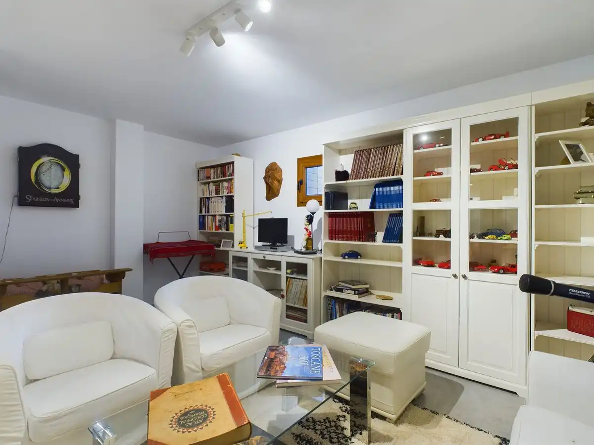 Villa mit Terrasse zum Verkauf in Calle Parque Central 5, imagen 18