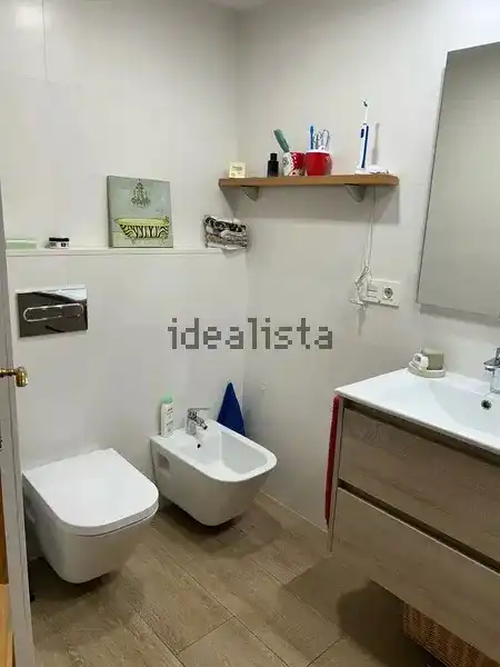 Baño de Piso en venta en Valencia con Aire acondicionado, Calefacción y Balcón