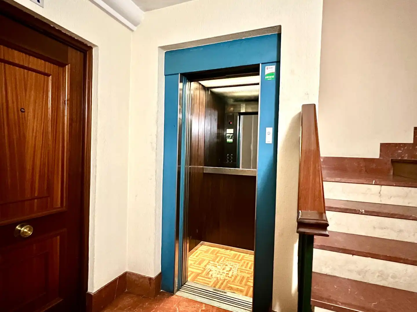 Wohnung zum Verkauf in Alicante / Alacant mit Klimaanlage, Heizung und Terrasse