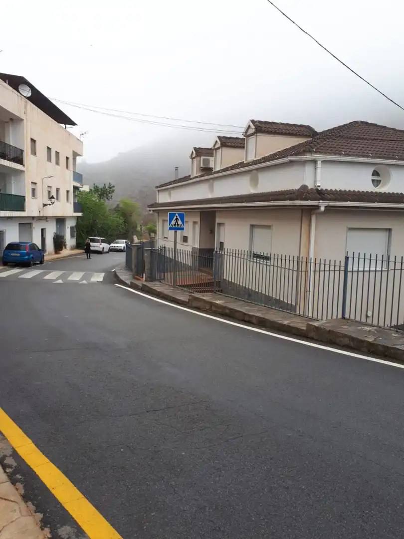 Vista exterior de Finca rústica en venda en Sierro amb Aire condicionat, Jardí privat i Terrassa