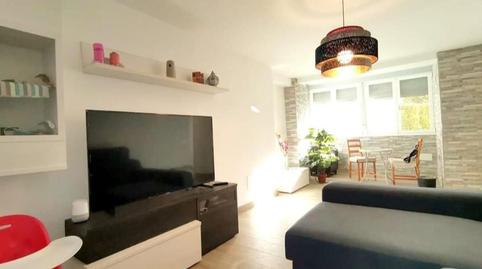 Foto 4 de Pis en venda a Calle Sabio Muñaton , Cortijo Bazán - Los Casinis - Los Cipreses, Málaga