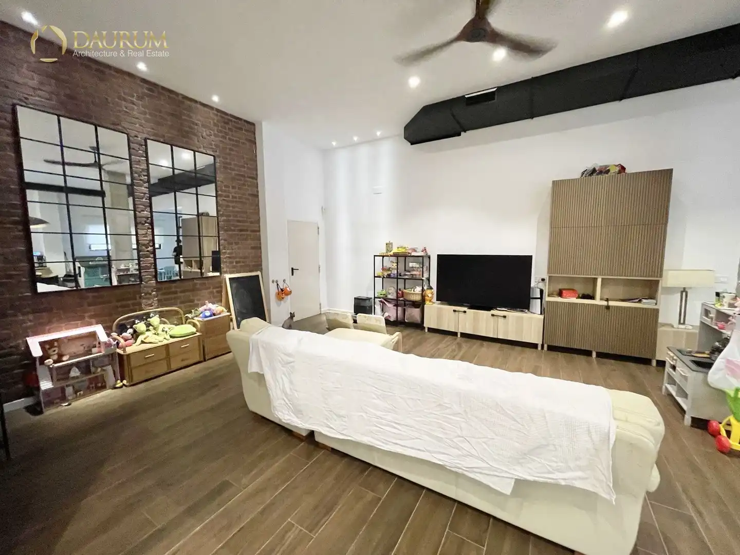 Appartement avec ascenseur à vendre à Isabel La Católica