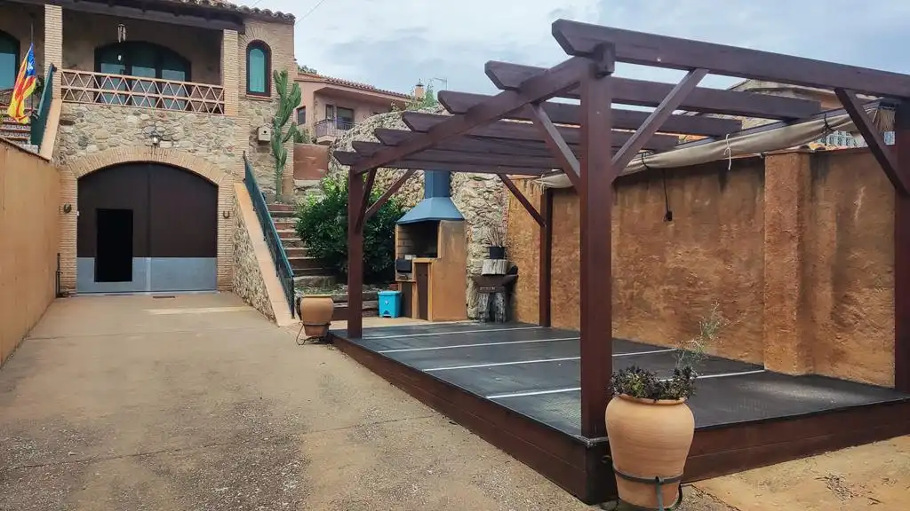 Terrassa de Casa o xalet en venda en Masarac i Vilarnadal amb Aire condicionat, Calefacció i Jardí privat
