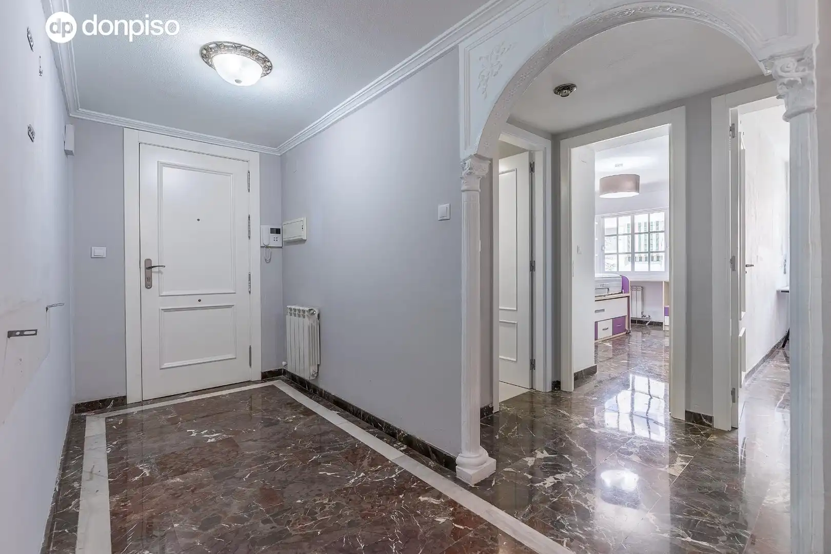 Piso en venta en Granada con Aire acondicionado, Calefacción y Terraza