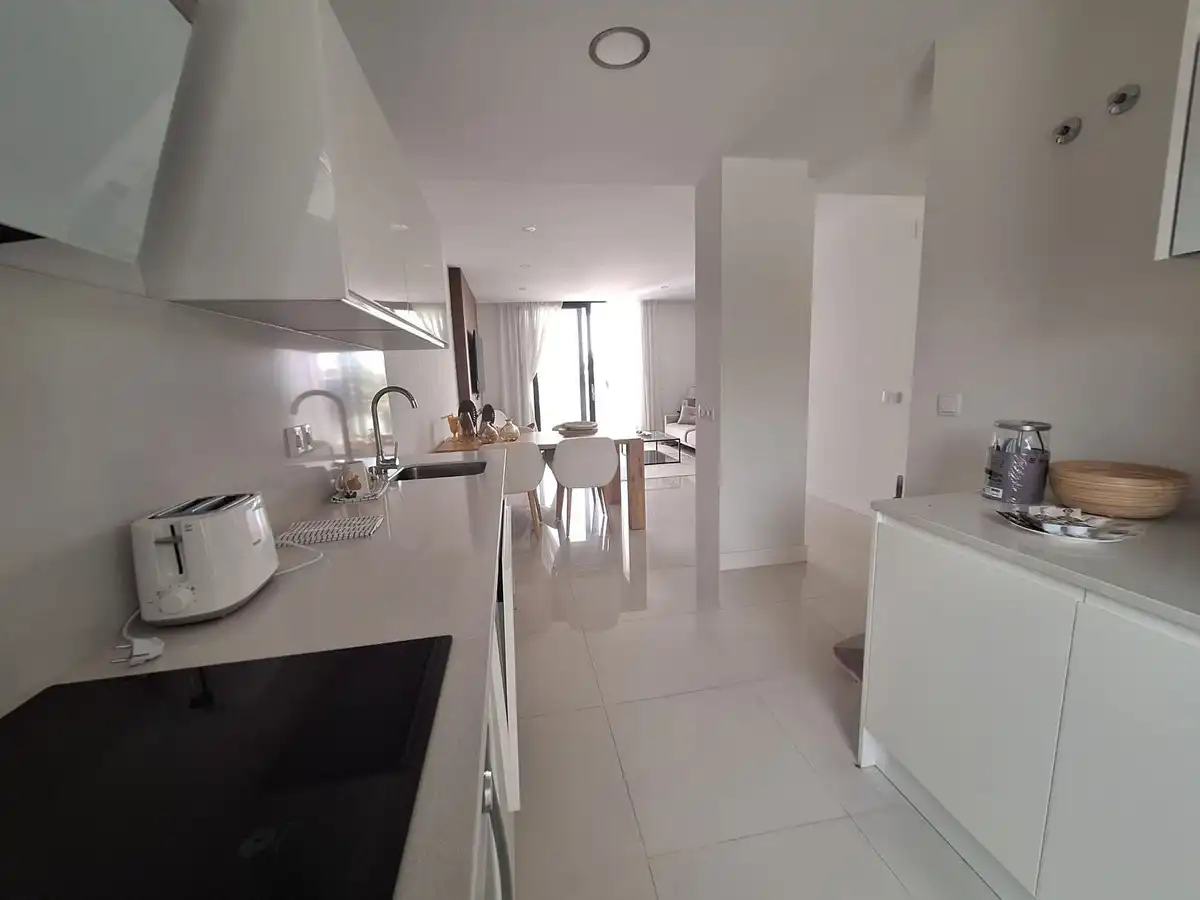 Cuina de Apartament en venda en Manilva amb Aire condicionat, Terrassa i Traster