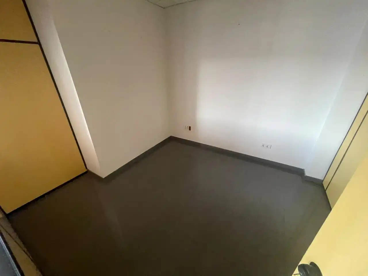 Gewerbefläche zum Verkauf in Calle Secundino Delgado 5, imagen 9