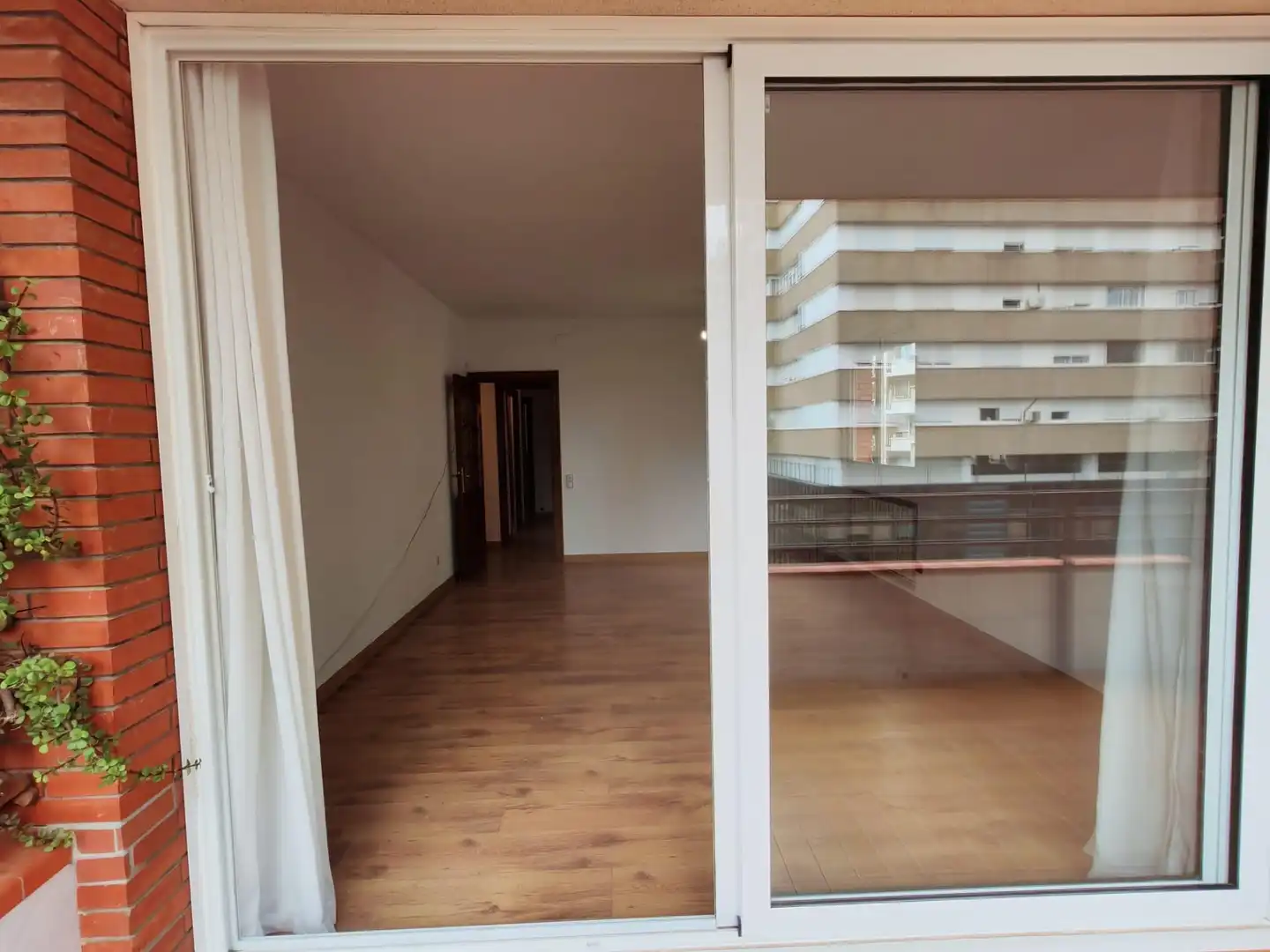 Apartamento en venta en Barcelona con Calefacción, Parquet y Balcón
