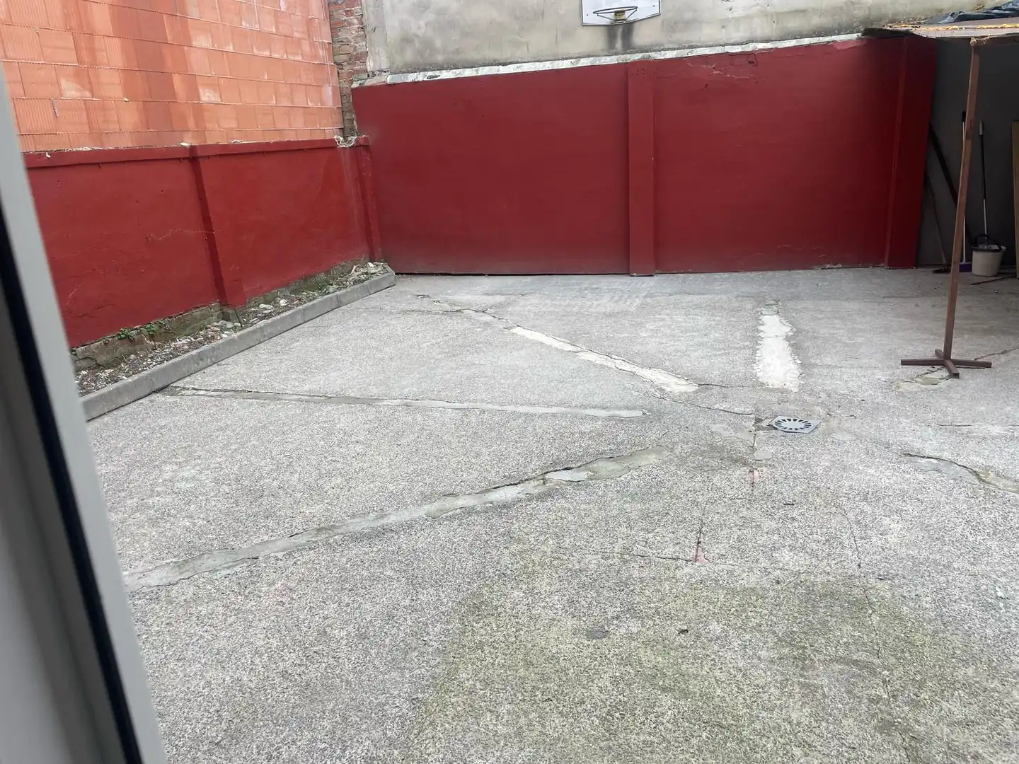 Aparcament de Pis en venda en Laredo