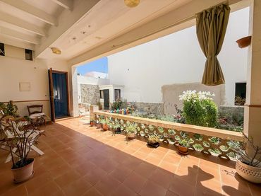 Erdgeschosswohnung mit Garten zum Verkauf in Es Castell poble