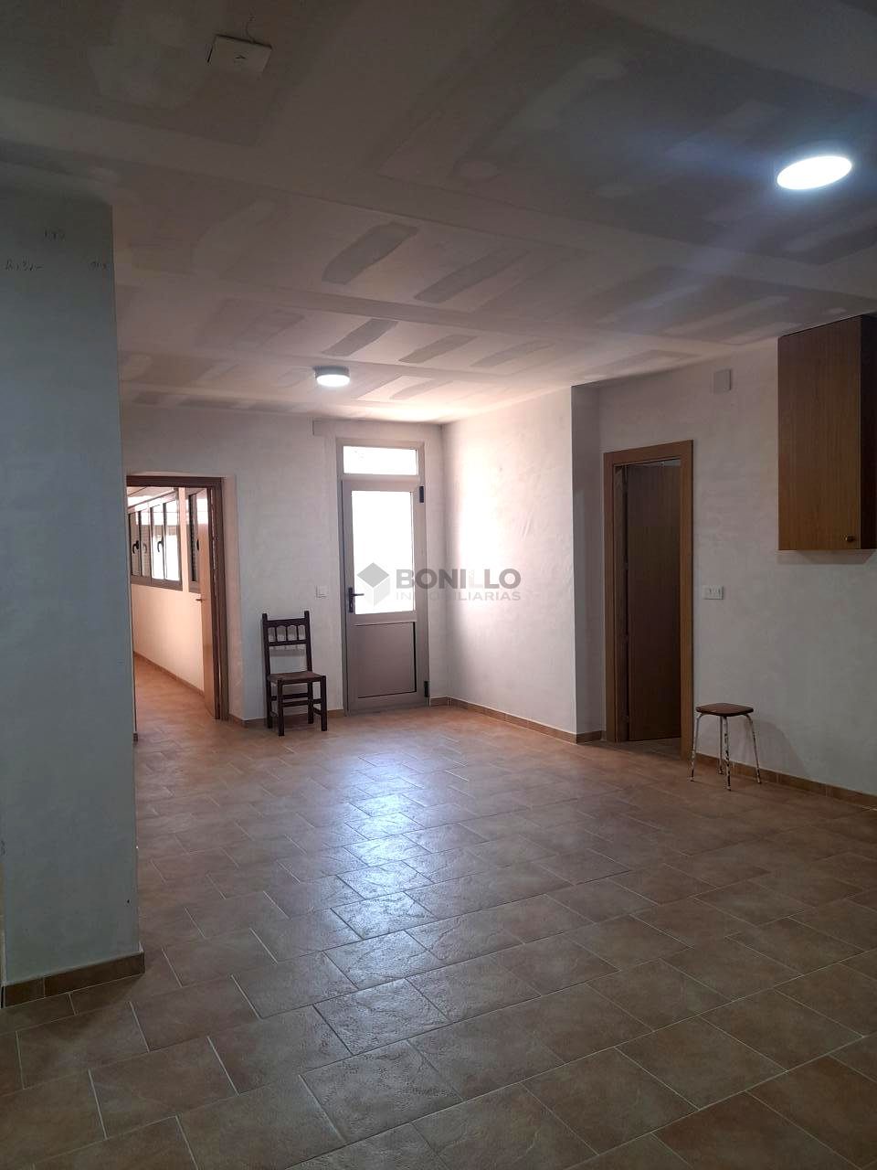 Premises to rent in Utrillas