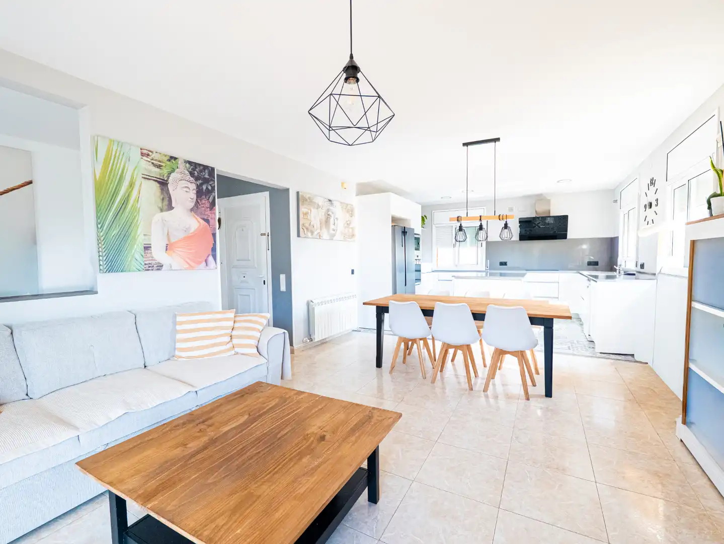 Sala d'estar de Casa adosada en venda en Calafell amb Calefacció, Jardí privat i Terrassa