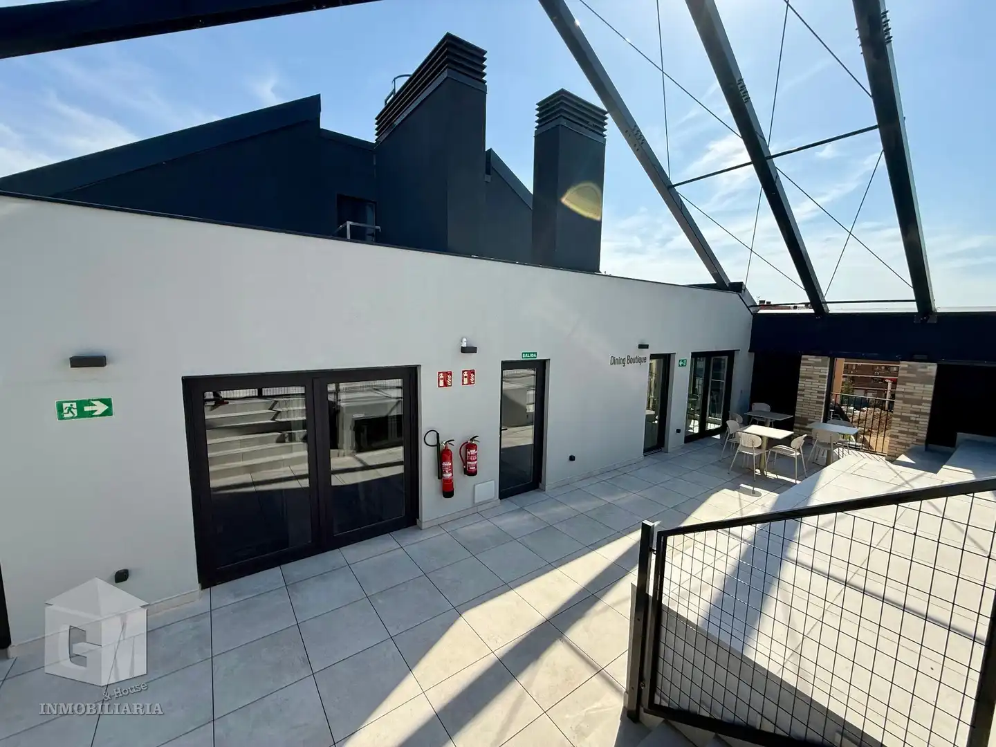 Exterior view of Apartments for rent in Madrid  with Air Conditioner, Heating and Storage room