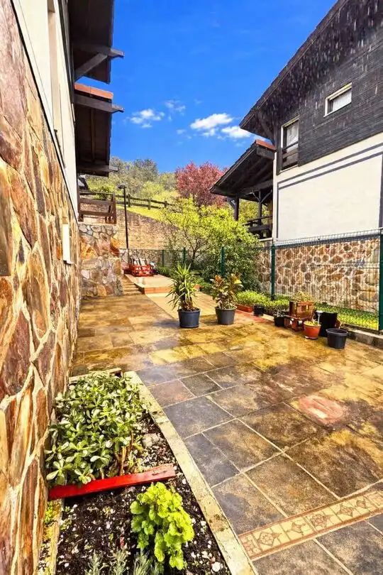 Terrassa de Casa adosada en venda en Plentzia amb Calefacció, Jardí privat i Traster