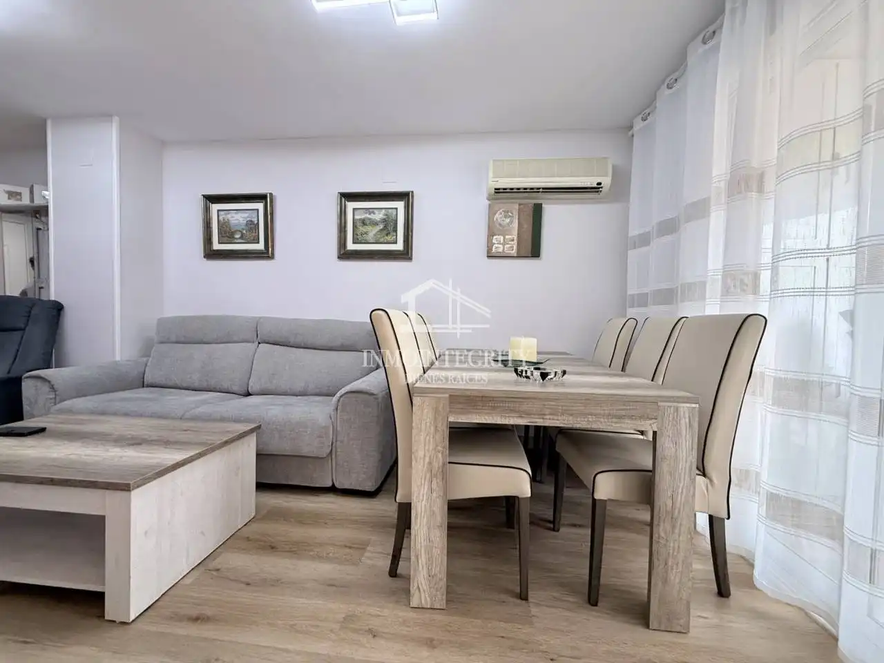 Living room of Apartments for sale in Oropesa del Mar / Orpesa  with Air Conditioner, Terrace and Furnished