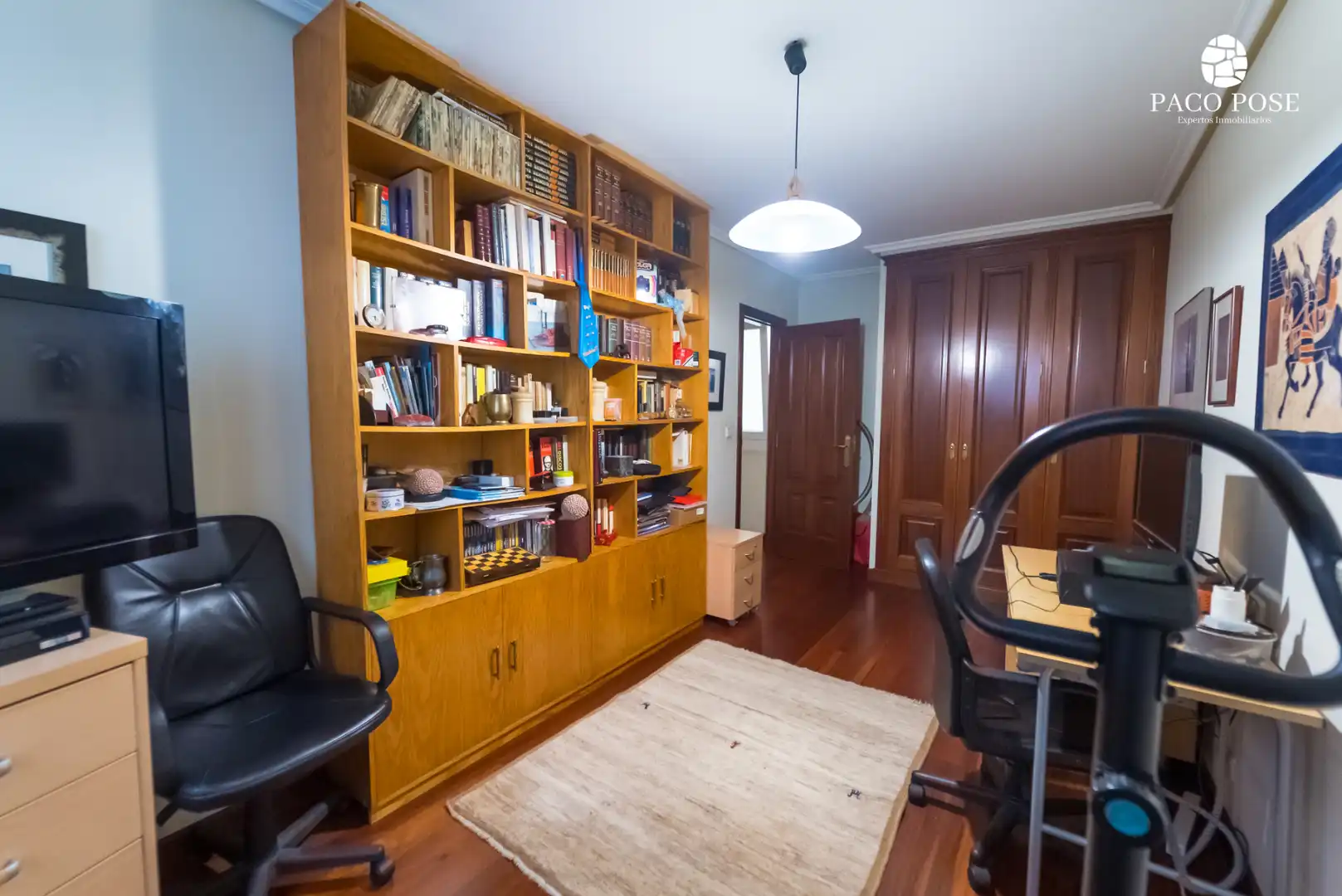 Piso en venta en A Coruña Capital  con Calefacción, Trastero y Amueblado