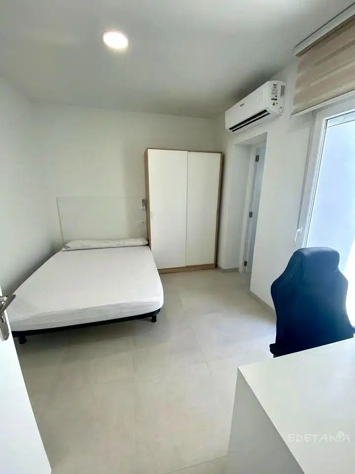 Habitación de Piso para compartir en Alfara del Patriarca con Aire acondicionado, Calefacción y Parquet