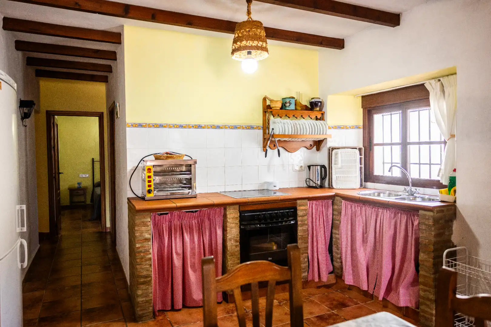 Cocina de Finca rústica en venta en Montejaque con Aire acondicionado, Jardín privado y Terraza