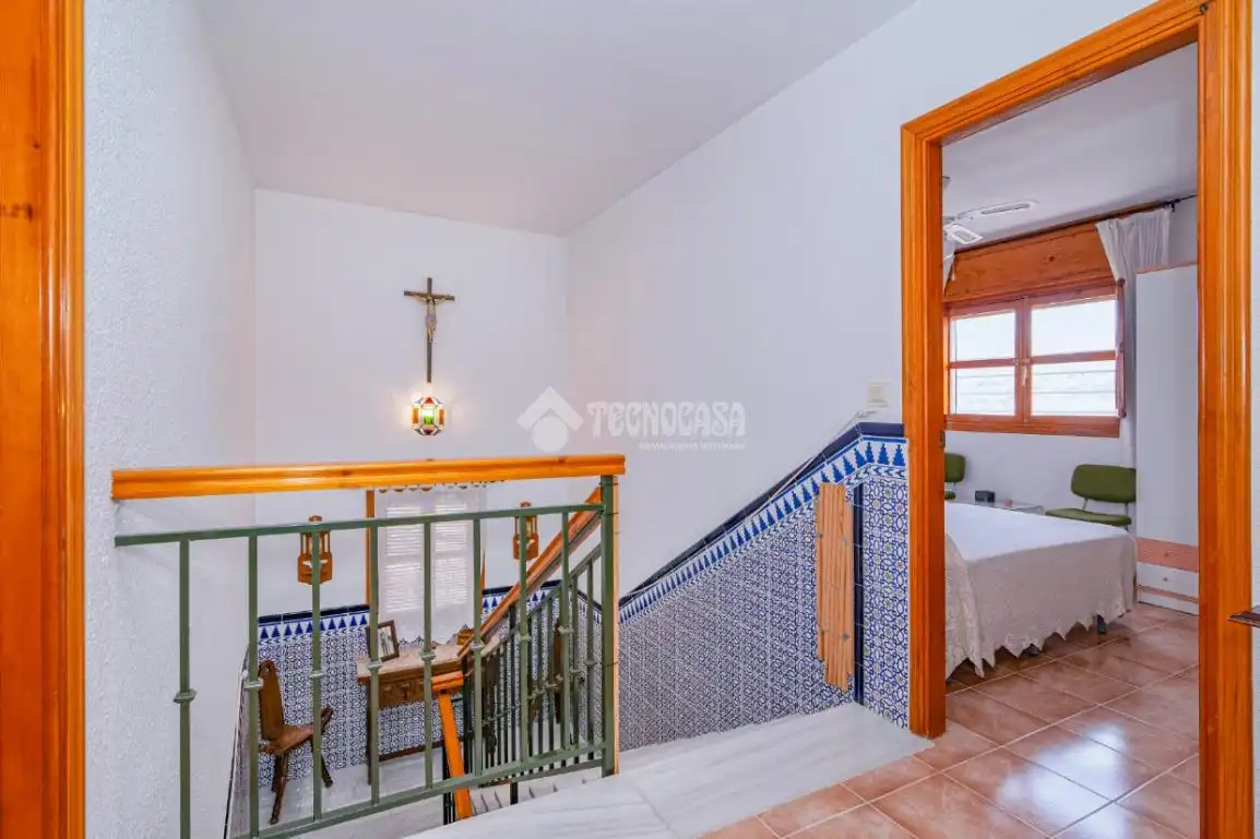Houses for sale in Loja  with Air Conditioner, Terrace and Balcony