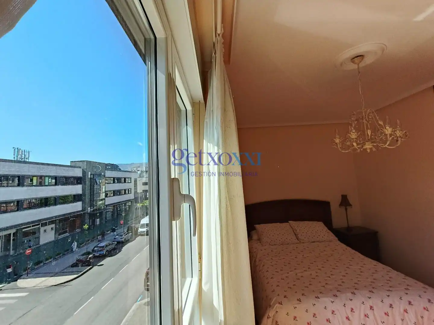 Habitación de Piso en venta en Getxo  con Calefacción y Trastero