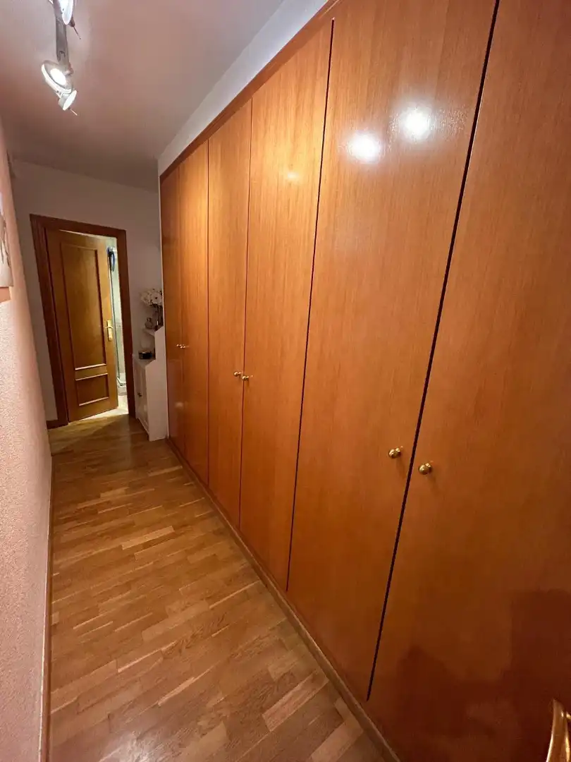 Schlafzimmer von Wohnung zum Verkauf in Valencia mit Klimaanlage, Heizung und Parkett