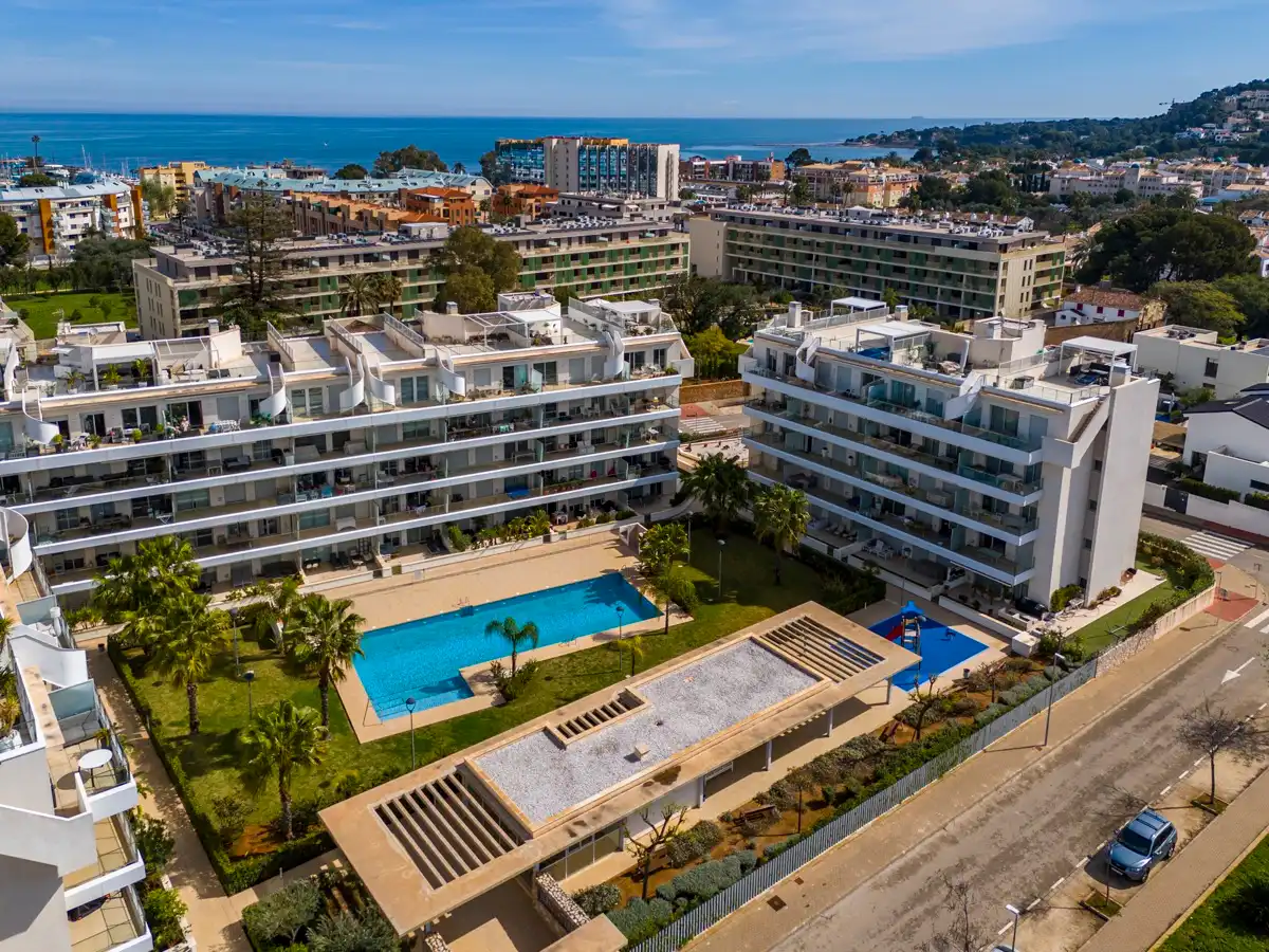 Schwimmbecken von Dachboden zum Verkauf in Dénia mit Klimaanlage, Heizung und Terrasse