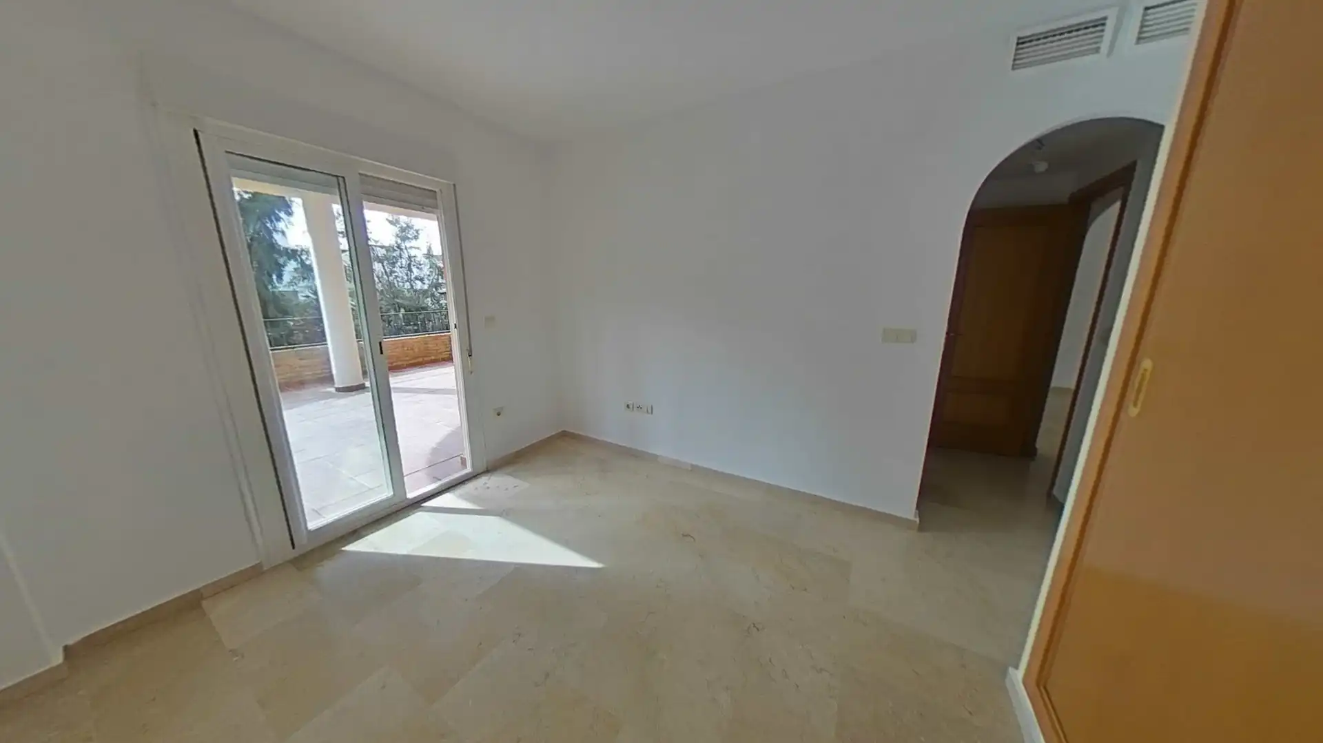 Appartement avec piscine à vendre à Urb Conjunto Edén Golf Riviera, imagen 4