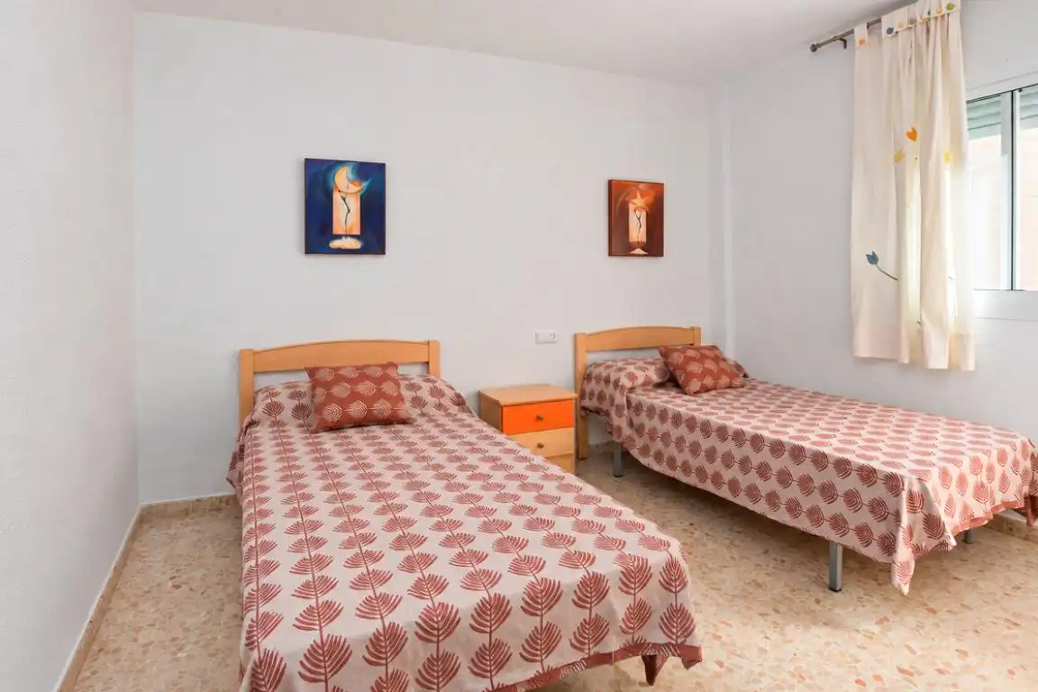 Habitación de Piso en venta en El Ejido con Trastero, Amueblado y Balcón