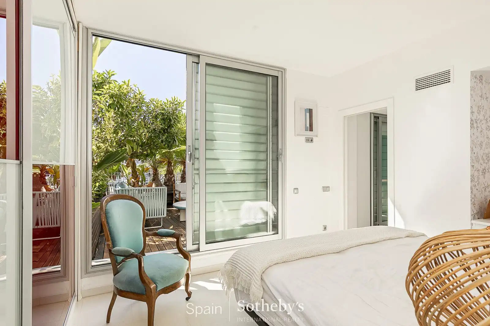 Schlafzimmer von Wohnungen zum Verkauf in Sant Pere de Ribes mit Klimaanlage, Privatgarten und Terrasse