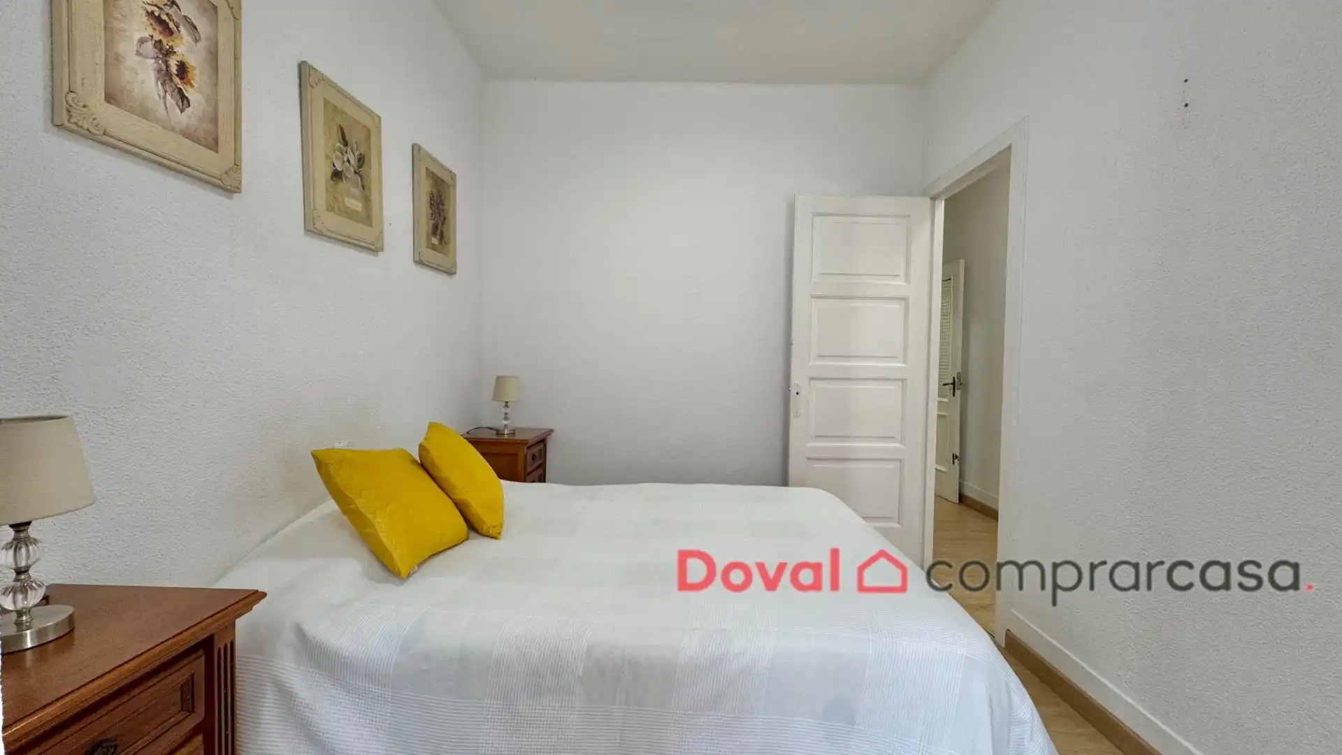 Habitación de Piso en venta en Vigo  con Calefacción