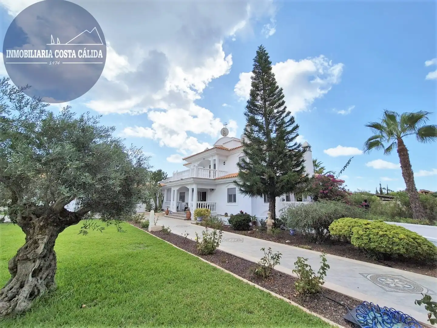 Exterior view of Houses for sale in Águilas  with Air Conditioner, Heating and Private garden