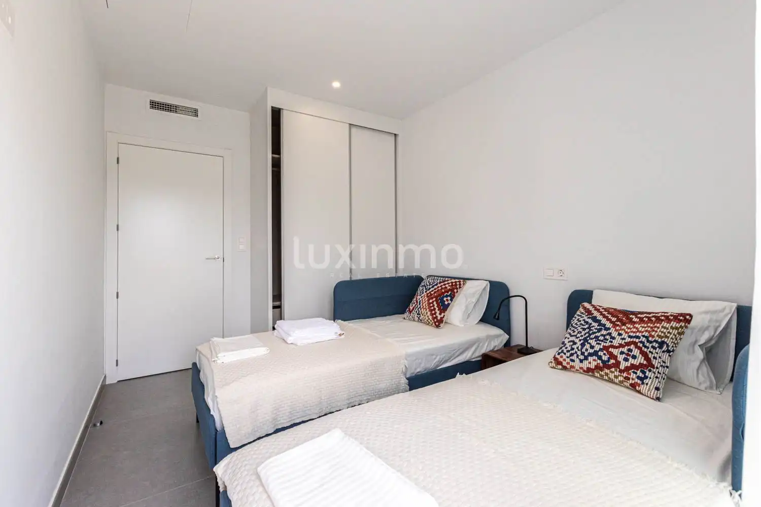 Bedroom of Flat for rent in Montañar - El Arenal