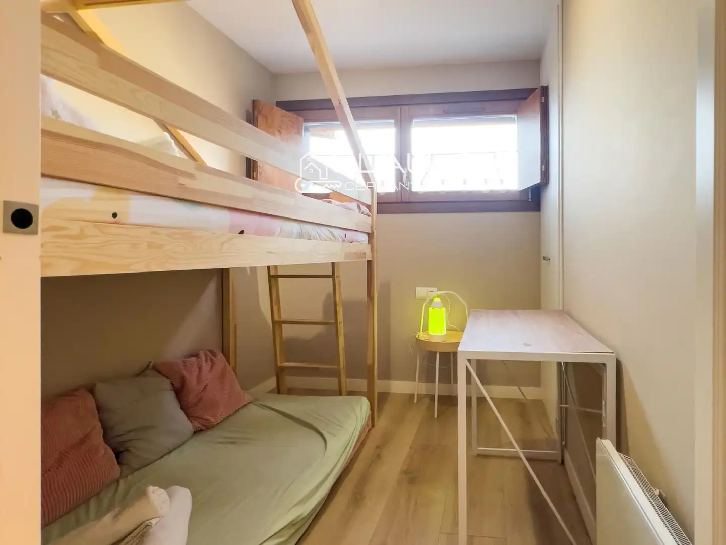 Habitación de Piso en venta en Sainte - Léocadie con Calefacción, Jardín privado y Parquet