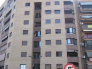 Parking with lift for sale in PIO XII