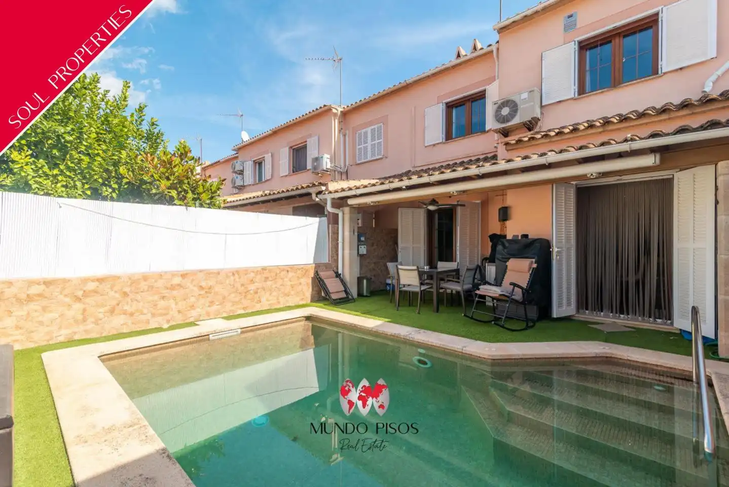 Vista exterior de Casa adosada en venta en  Palma de Mallorca con Aire acondicionado, Calefacción y Terraza