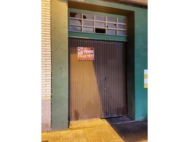 Local comercial en venda a Calle SAN JOSÉ DE CALASANZ