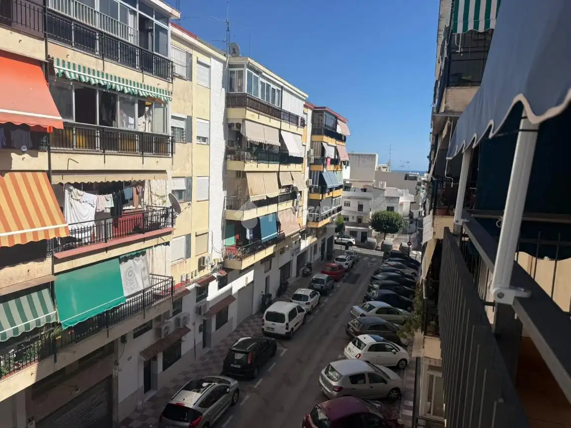 Vista exterior de Piso en venta en Marbella con Terraza y Amueblado