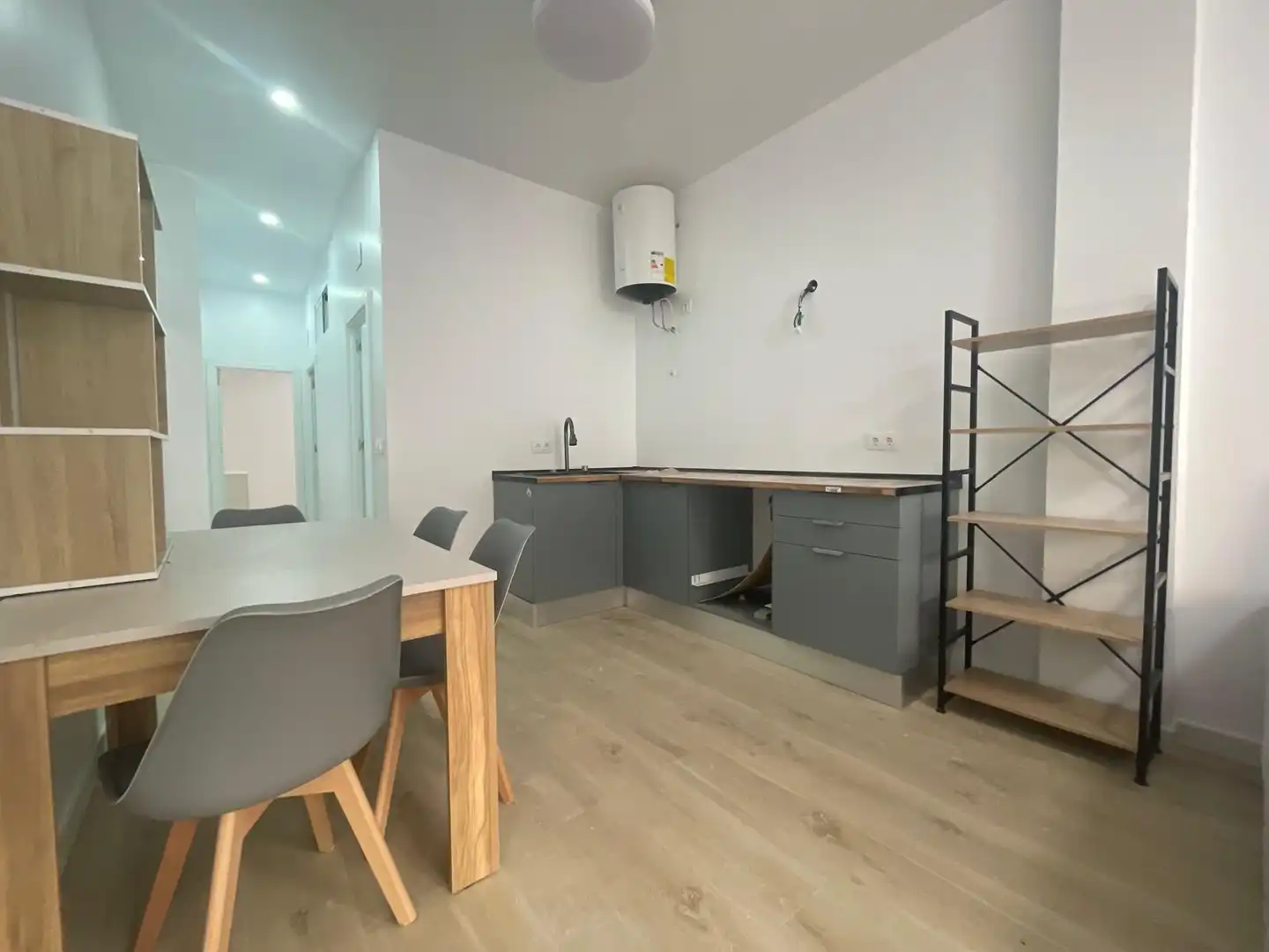 Wohnung zum Verkauf in Casco Antiguo, imagen 2