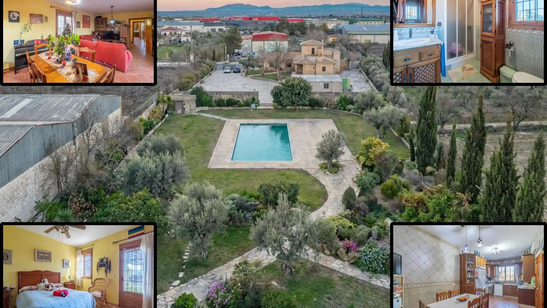 Exterior view of Houses for sale in Baza